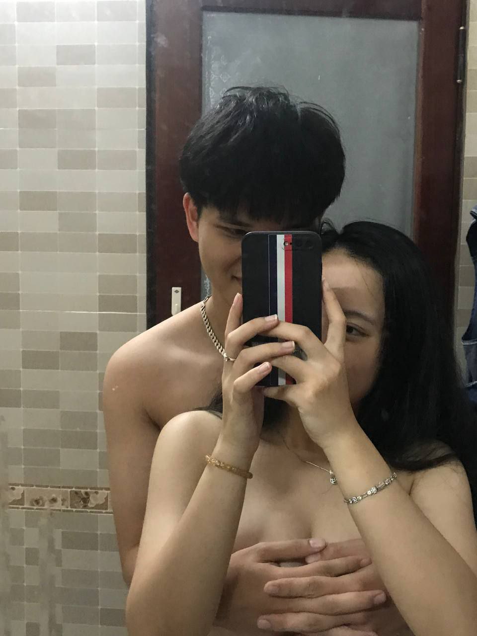Liếm lồn em đồng nghiệp từ sáng đến tối Fua Kaede